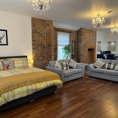 The Bards Loft, Large Studio Apartment Ayr Kültér fotó