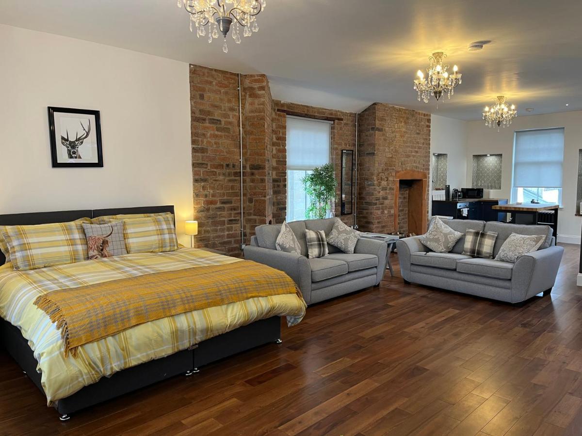 The Bards Loft, Large Studio Apartment Ayr Kültér fotó