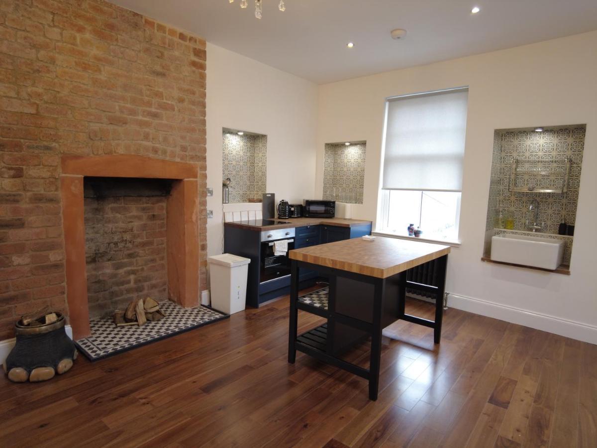 The Bards Loft, Large Studio Apartment Ayr Kültér fotó
